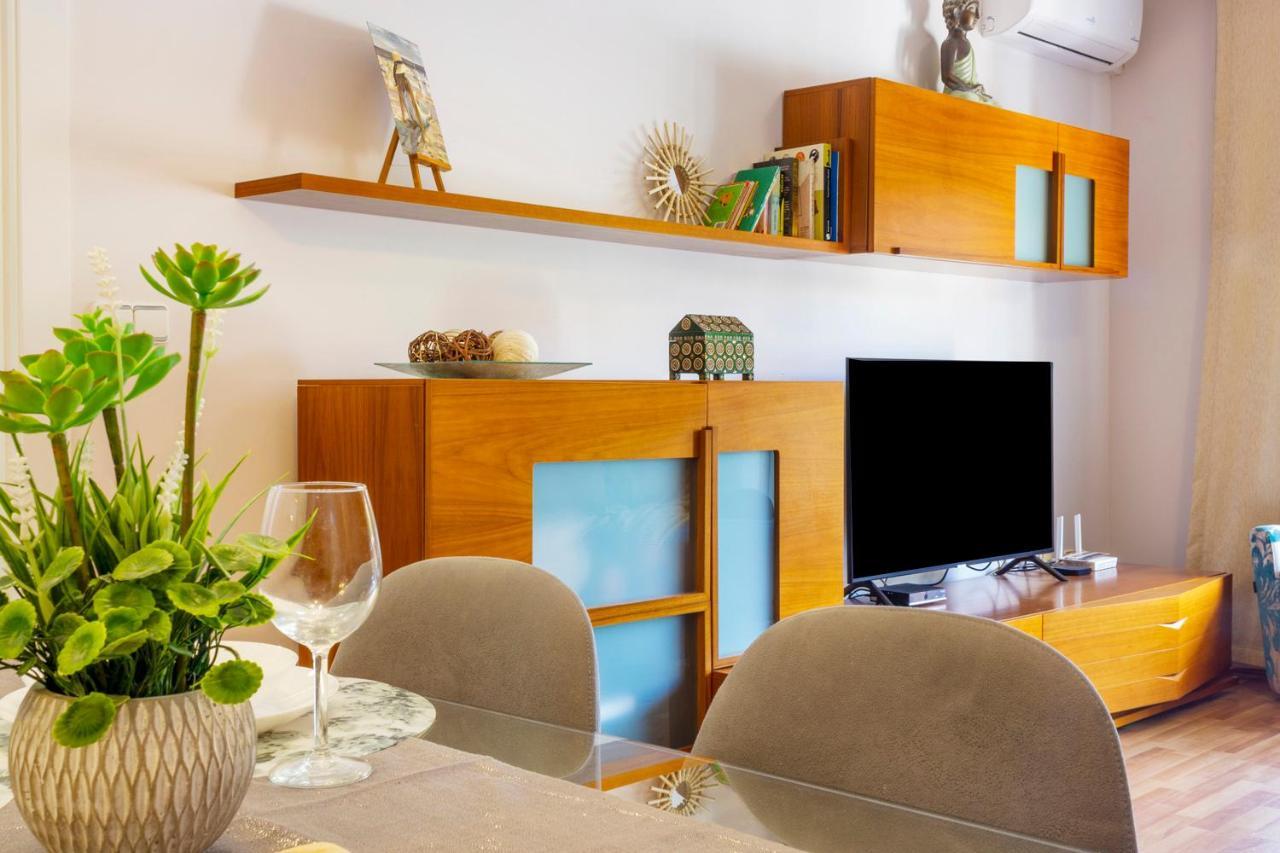 Apartamento Pink Sweet Home ตอร์เรเวียคา ภายนอก รูปภาพ