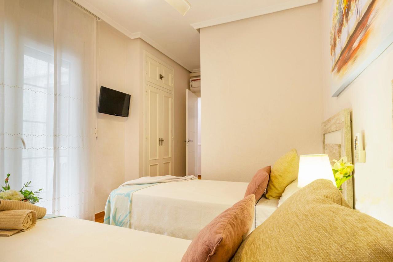 Apartamento Pink Sweet Home ตอร์เรเวียคา ภายนอก รูปภาพ