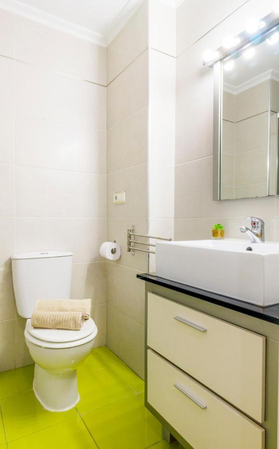 Apartamento Pink Sweet Home ตอร์เรเวียคา ภายนอก รูปภาพ